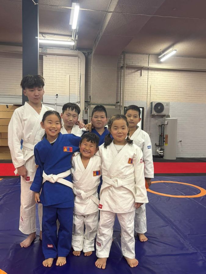 Junior judo students group photo